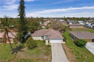 2119 3rd Street, Cape Coral, FL 33990 - MLS#2026011842