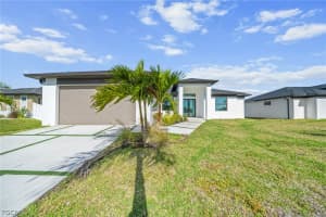 401 15th Terrace, Cape Coral, FL 33909 - MLS#2026011856