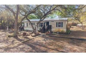 545 & 535 S Fronda St, Clewiston