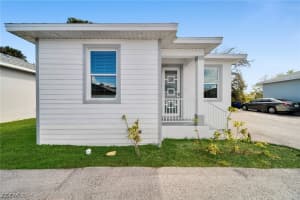 26961 N Riverside Dr, Bonita Springs