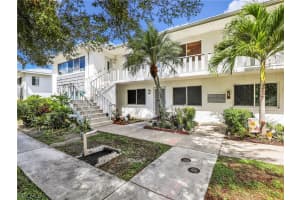 431 Van Buren St C6, Fort Myers