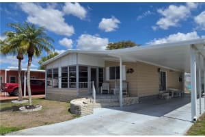 561 Winning Way, North Fort Myers, FL 33917 - MLS#2026011960