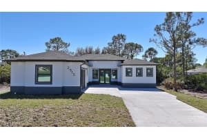 2915 49th Street, Lehigh Acres, FL 33971 - MLS#2026012004