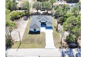 2915 49th Street, Lehigh Acres, FL 33971 - MLS#2026012004