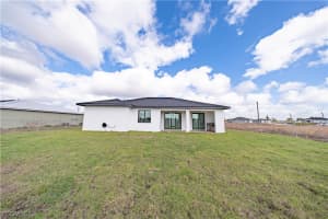 9035 Broad Circle, Labelle, FL 33935 - MLS#2026012017