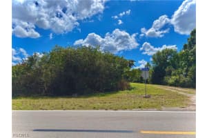 121 Dexter Avenue, Lehigh Acres, FL 33974 - MLS#2026012035