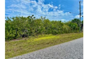 15440 Greenwood Avenue, Port Charlotte, FL 33981 - MLS#2026012110