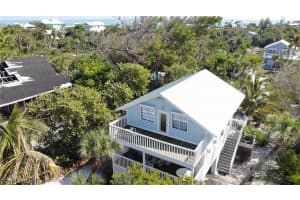 201 White Pelican Dr, Captiva