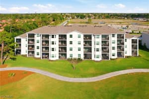 18461 Copperhead Ct N 422, Lehigh Acres