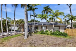 2337 Jasper Avenue, Fort Myers, FL 33907 - MLS#2026012260