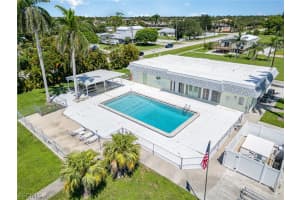 27 Cottonwood Drive, Fort Myers, FL 33908 - MLS#2026012310