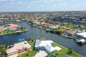 3001 Sw 41st Ter, Cape Coral