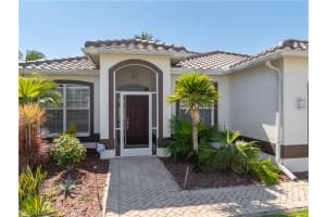 11005 Lakeland Circle, Fort Myers, FL 33913 - MLS#2026012383