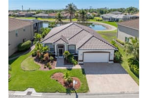 11005 Lakeland Circle, Fort Myers, FL 33913 - MLS#2026012383