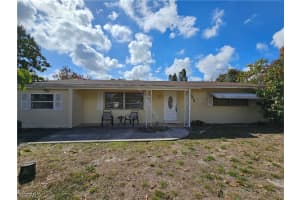 1514 Markdale St E, Lehigh Acres