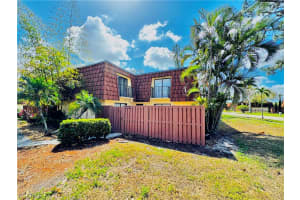 5205 Cedarbend Drive, Fort Myers, FL 33919 - MLS#2026012448