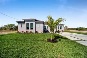 1426 6th Avenue, Cape Coral, FL 33909 - MLS#2026012492