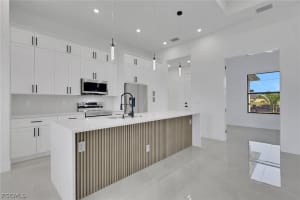 922 5th Avenue, Cape Coral, FL 33909 - MLS#2026012503