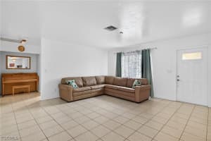 1802 11th Place, Cape Coral, FL 33990 - MLS#2026012531