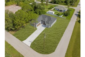 3200 44th Street, Lehigh Acres, FL 33971 - MLS#2026012546