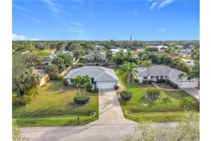 88 Erie Dr, Naples