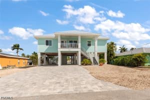 5545 Avenida Pescadora , Fort Myers Beach, FL 33931 - MLS#2026012584