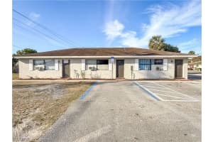 3744 Estelle Avenue, Fort Myers, FL 33916 - MLS#2026012709