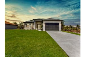 3810 17th Street, Lehigh Acres, FL 33976 - MLS#2026012747