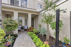 4870 Boulevard Court, Naples, FL 34103 - MLS#2026012762