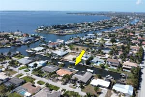5614 Deauville Ct, Cape Coral
