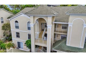 15405 Cedarwood Ln 201, Naples