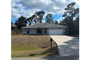 3733 Kittyhawk Dr, Fort Myers