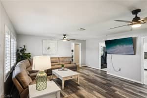 2129 5th Place, Cape Coral, FL 33991 - MLS#2026012922