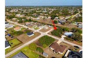 3718 15th Street, Lehigh Acres, FL 33976 - MLS#2026012967