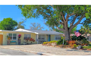 1212 Pineland Avenue, Venice, FL 34285 - MLS#2026012970