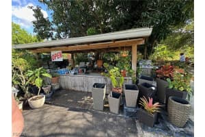 9320 Buckingham Road, Fort Myers, FL 33905 - MLS#2026012982