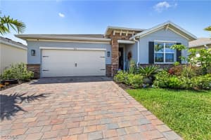 316 Spring Hill Lake Loop, Cape Coral, FL 33993 - MLS#2026013034