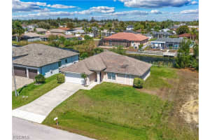 1213 15th Terrace, Cape Coral, FL 33991 - MLS#2026013084