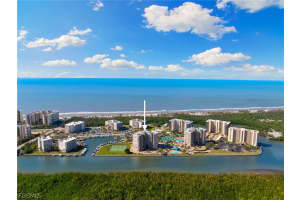 25 Bluebill Avenue, Naples, FL 34108 - MLS#2026013168