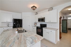 2548 Ocasa Court, Cape Coral, FL 33909 - MLS#2026013174