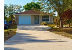 5011 Moon Ln, Labelle