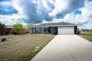 3729 13th Street, Lehigh Acres, FL 33971 - MLS#2026013189