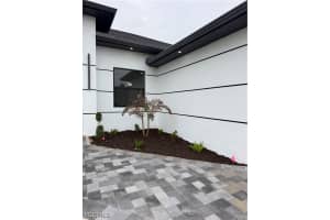 985 Gleason Street, Lehigh Acres, FL 33974 - MLS#2026013193