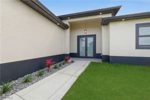 3211 6th Street, Lehigh Acres, FL 33976 - MLS#2026013352