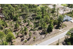 904 Clark Avenue, Lehigh Acres, FL 33972 - MLS#2026013373