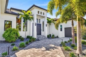 872 Cape Estates Circle, Cape Coral, FL 33993 - MLS#2026013376