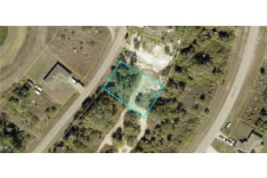 313 Selkirk Avenue, Lehigh Acres, FL 33974 - MLS#2026013430