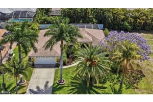 4417 25th Place, Cape Coral, FL 33914 - MLS#2026013460