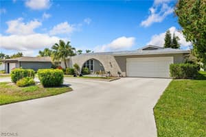4212 Se 1st Ct, Cape Coral