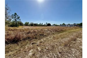 712 Greenwood Avenue, Lehigh Acres, FL 33972 - MLS#2026013486